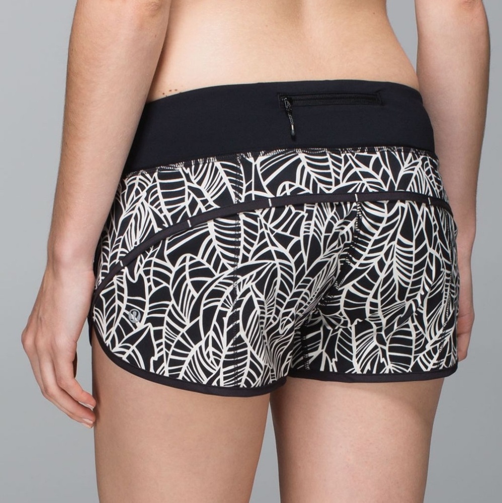 🚫SOLD🚫Lululemon Speed Short 4 Pr Palm Angel Wing
